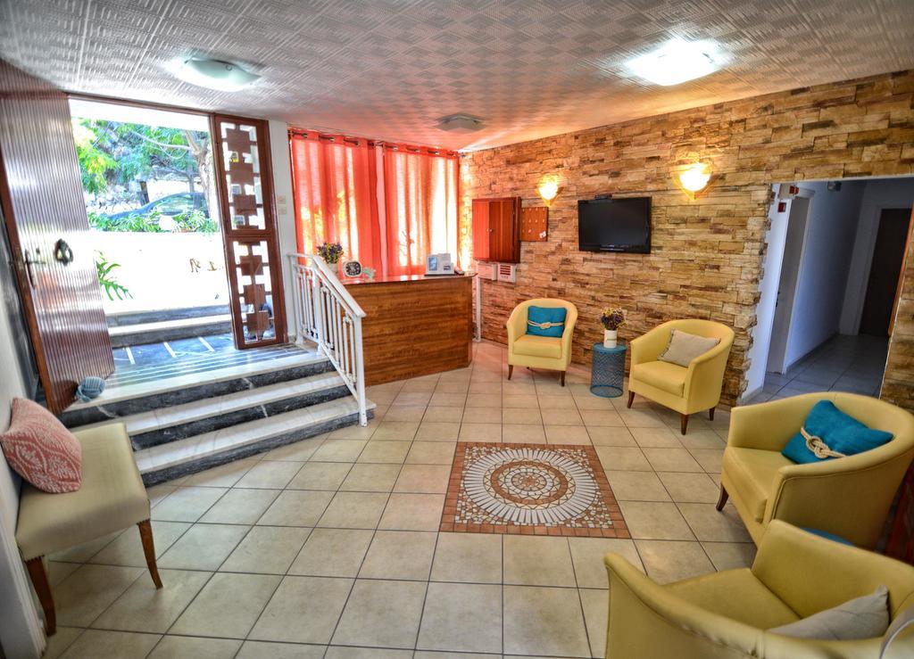 Hotel George Ágios Kírykos Extérieur photo